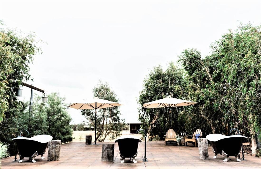 Saltbush Retreat Villa ลองรีช ภายนอก รูปภาพ