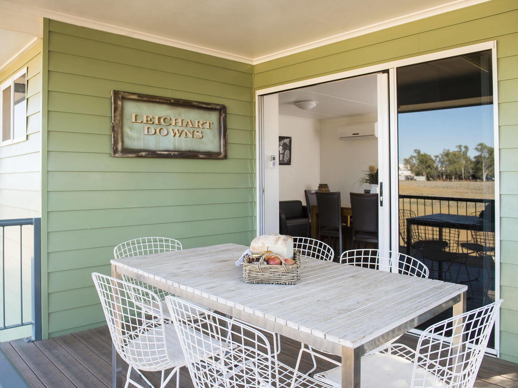 Saltbush Retreat Villa ลองรีช ภายนอก รูปภาพ