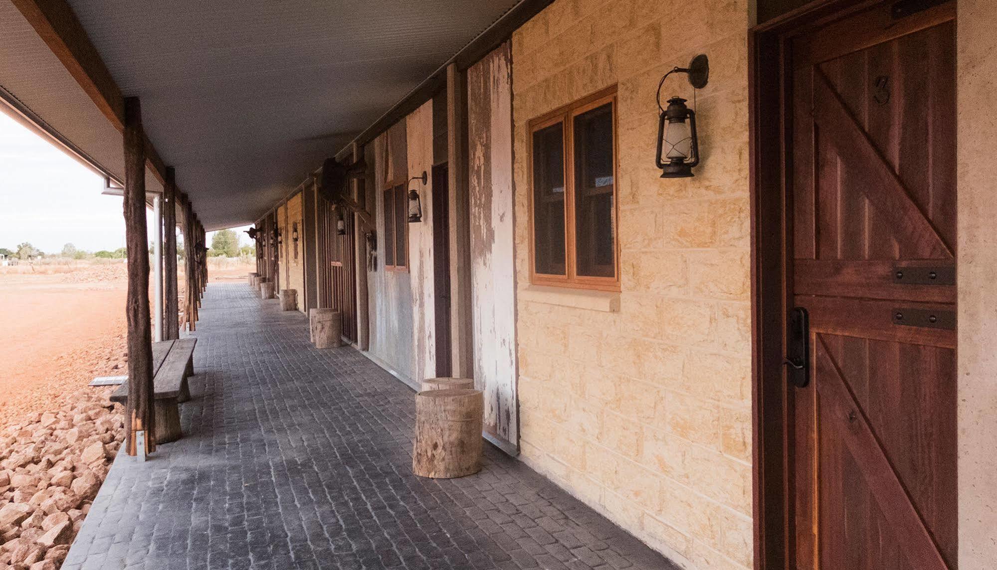 Saltbush Retreat Villa ลองรีช ภายนอก รูปภาพ